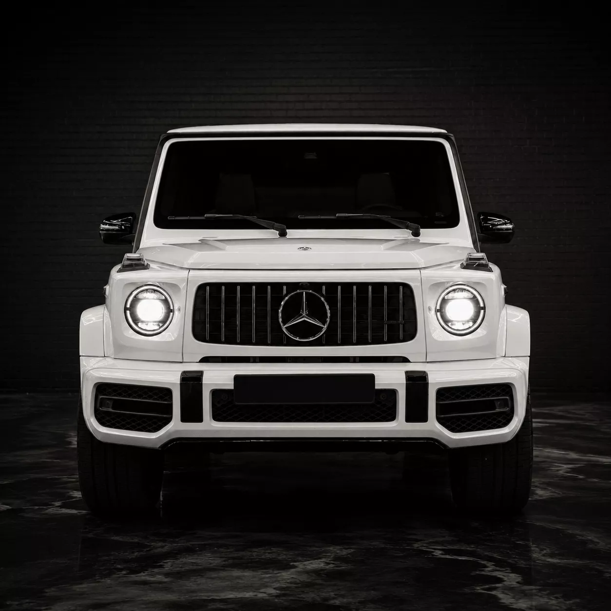 White Mercedes G-Class for private chauffeur service in Sydney